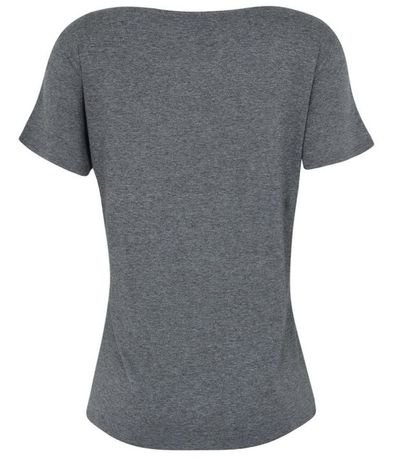 Blusa Básica en Viscosa con Escote V 2