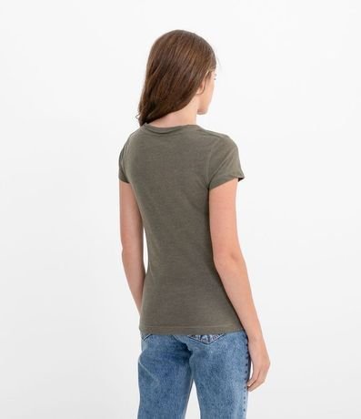 Blusa Básica en Algodón con Manga Corta y Bolsillo Pequeño 2
