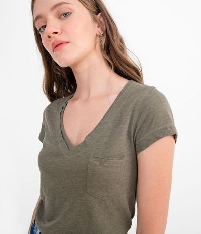 Blusa Básica en Algodón con Manga Corta y Bolsillo Pequeño 1