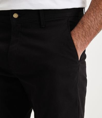 Pantalón Slim Básico en Sarga con Bolsillos 3