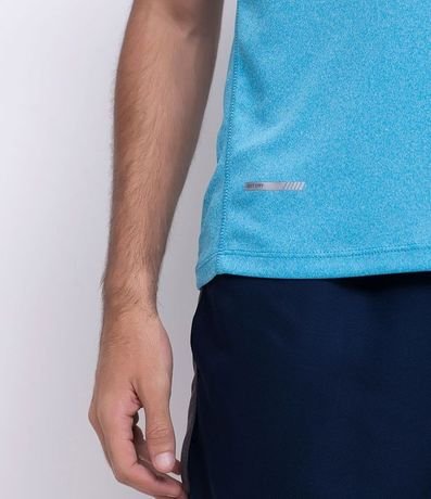 Musculosa Regular Deportiva Básica con Detalle Reflectante 4