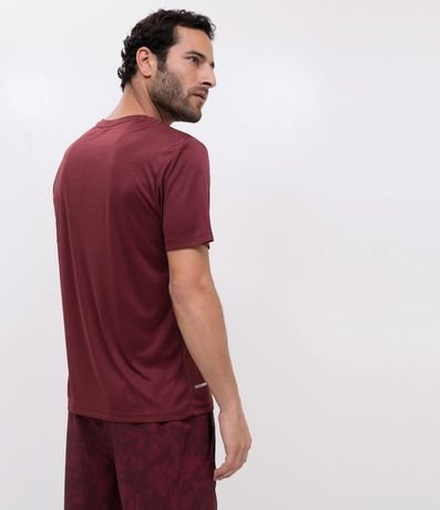 Remera Deportiva Básica en Tecnologia Dry con Manga Corta 2