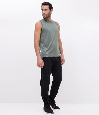 Musculosa Regular Básica Deportiva con Recortes y Lettering 4
