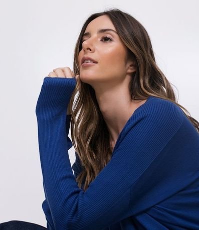 Blusa de Punto con Escote V Texturizada con Barra Mullet 3