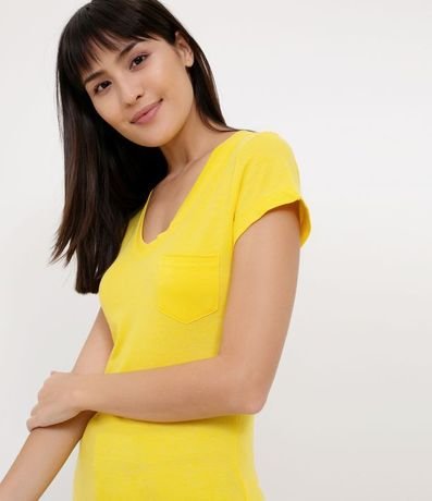 Blusa Básica en Algodón con Manga Corta y Bolsillo Pequeño 3