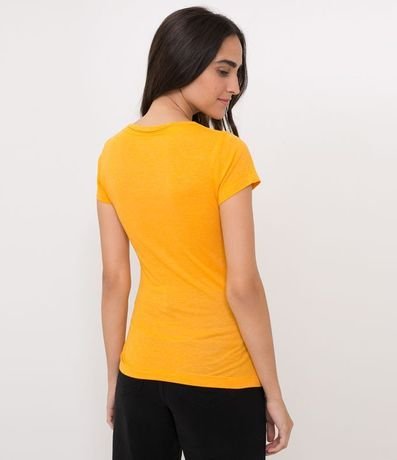 Blusa Básica en Algodón con Manga Corta y Bolsillo Pequeño 2
