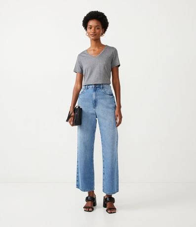 Blusa Básica en Viscosa con Escote V 2