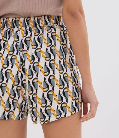 Short Corto Estampado con Tucanos 4