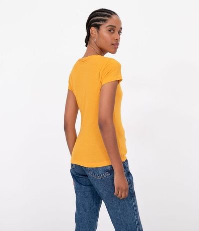 Blusa Básica en Algodón con Manga Corta y Bolsillo Pequeño 2