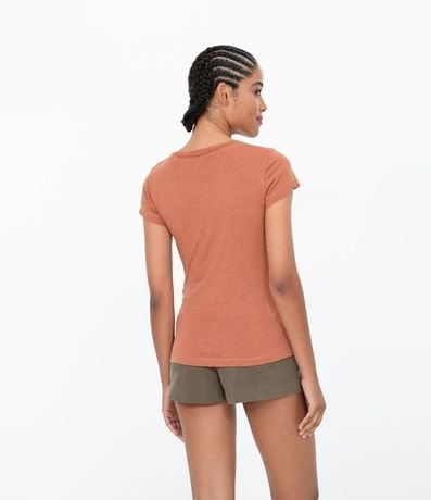 Blusa Básica en Algodón con Manga Corta y Bolsillo Pequeño 2