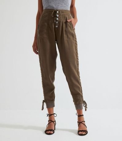 Pantalón Jogger con Botónes y Bolsillos 2