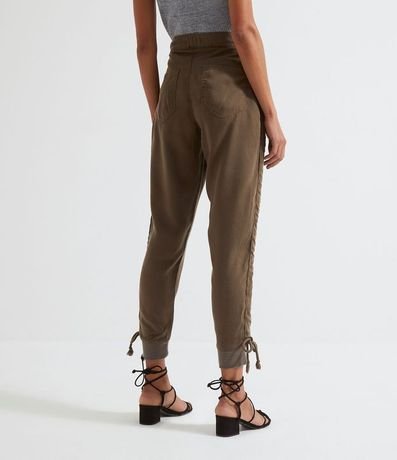 Pantalón Jogger con Botónes y Bolsillos 3