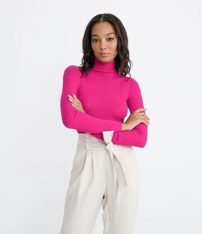 Blusa Cuello Alto en Tejido de Punto con Puntos Diferentes