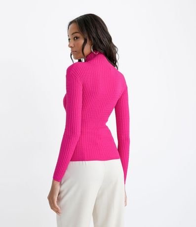 Blusa Cuello Alto en Tejido de Punto con Puntos Diferentes 2