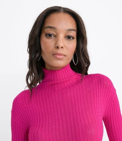 Blusa Cuello Alto en Tejido de Punto con Puntos Diferentes 3