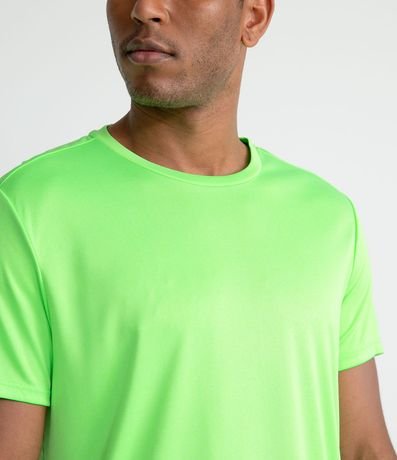 Remera Deportiva Básica en Tecnologia Dry con Manga Corta 3