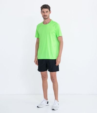 Remera Deportiva Básica en Tecnologia Dry con Manga Corta 7