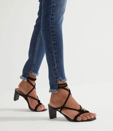 Pantalón Jeans Skinny con Terminación 5