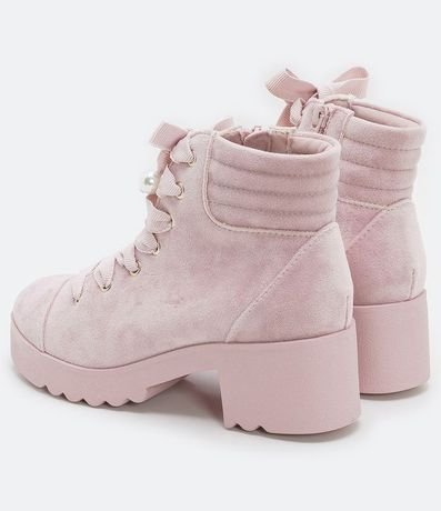 Bota Infantil Coturno en Terciopelo con Detalle de Perlas Artificiales 3