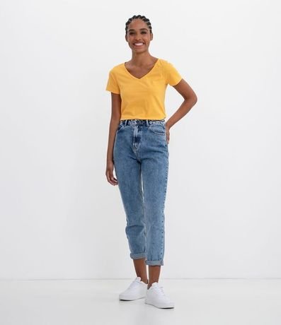 Remera en Algodón con Cuello V y Manga corta 4