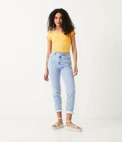 Blusa Básica en Algodón con Manga Corta y Bolsillo Pequeño 2