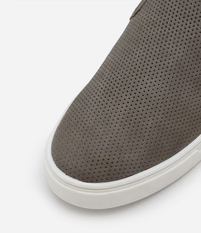 Championes Slip On en Cuero Nobuck Viko 2