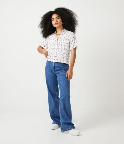 Camisa Cropped en Viscosa Estampa Gusanos 2