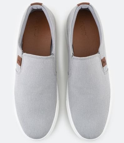 Champion Modelo Slip On en Canva RE 4