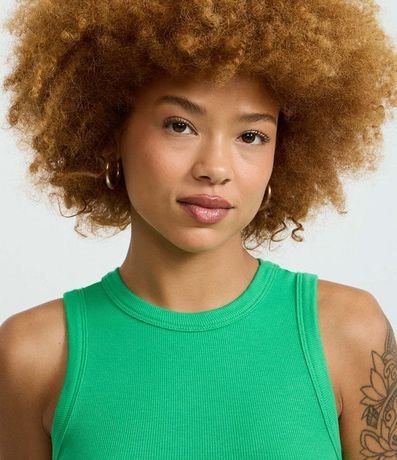 Blusa Cropped sin Manga en Ribana con Cuello Redondo 3