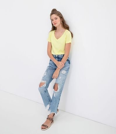 Remera en Algodón con Cuello V y Manga corta 4