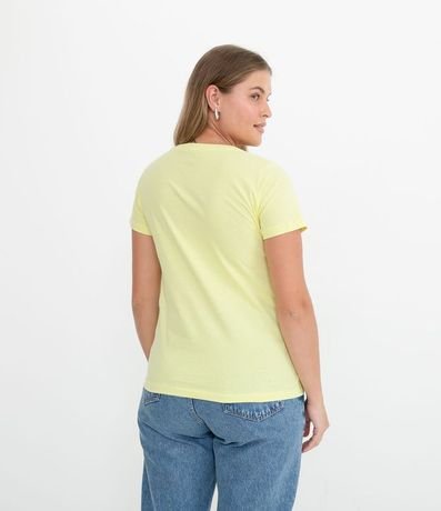 Remera en Algodón con Cuello V y Manga corta 2