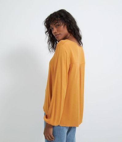 Blusa Manga Larga en Viscosa con Botones 2