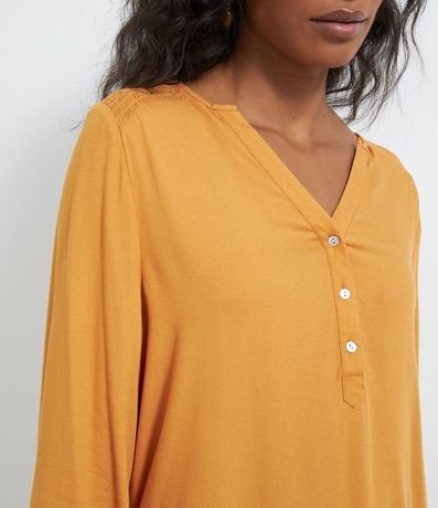 Blusa Manga Larga en Viscosa con Botones 3