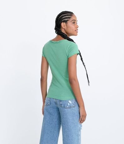 Blusa Básica en Algodón con Manga Corta y Bolsillo Pequeño 2