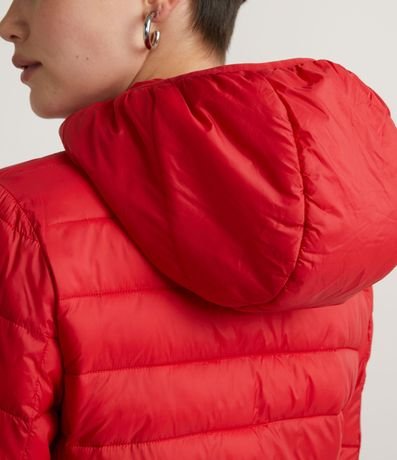 Campera Ultra Ligera en Poliamida con Capucha y Gomos 6