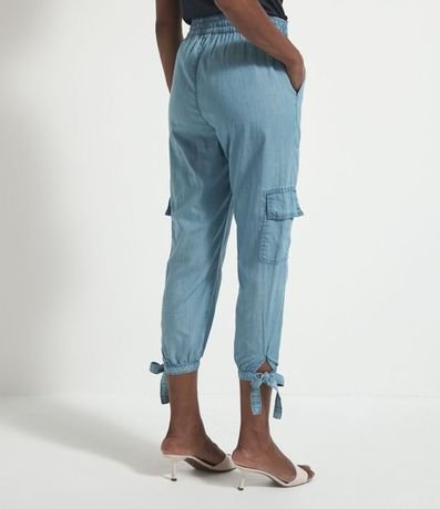 Pantalón Cargo en Liocel con Amarre en la Cintura y en la Barra 2