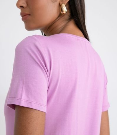 Blusa Básica en Viscosa con Escote V 4