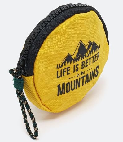 Nécessaire Monedero con Estampado "Life is Better in the Mountains" 1