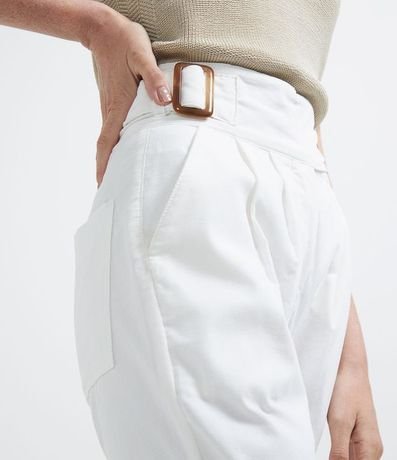 Pantalón Casual en Terciopelo Cierre por Hebilla en las Laterales 3