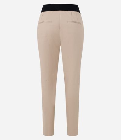 Pantalón Sastrería con Bolsillos Detanteros Sin Estampa 7