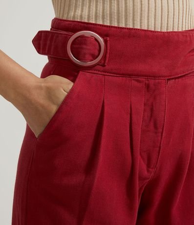 Pantalón Zanahouria en Sarga con Cintura Trenpazada y Hebilla de Resina 3