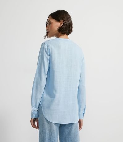 Camisa en Viscolino con Abotonado y Barra Mullet 2