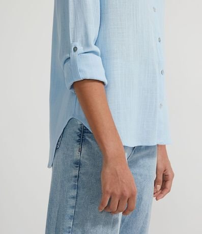 Camisa en Viscolino con Abotonado y Barra Mullet 3