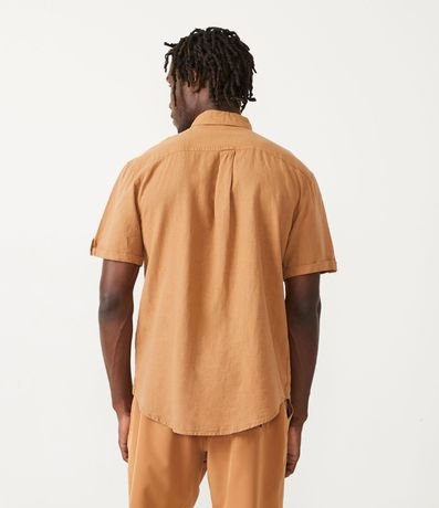 Camisa Manga Corta en Lino con Bolsillo 3