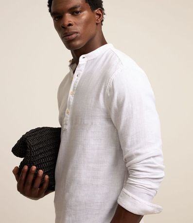 Camisa Ancha en Lino con Cuello Padre 4