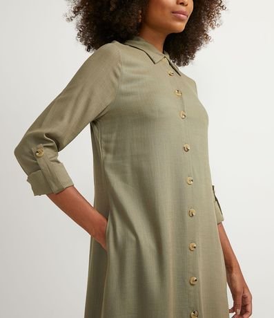 Vestido Chemise Alargado en Viscolino con Botones Contrastantes 3