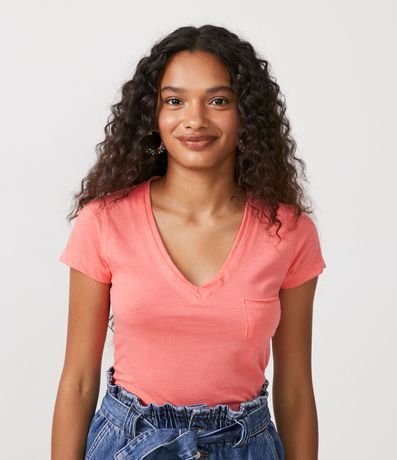 Blusa Básica en Algodón con Manga Corta y Bolsillo Pequeño