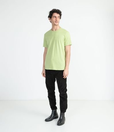 Remera Slim Básica en Algodón Peruano con Cuello Redondo 5