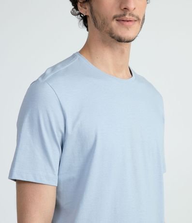 Remera Slim Básica en Algodón Peruano con Cuello Redondo 3
