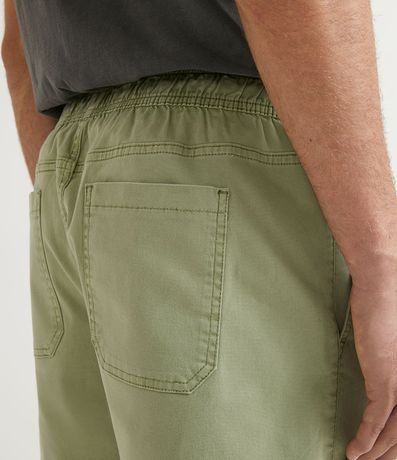 Bermuda en Sarga con Cintura Elástica y Etiqueta en la Barra 3